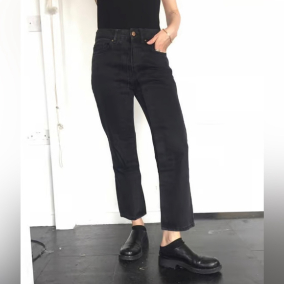 AALTO
Fixed Pleats Flared Denim jeans- Black Sz 34 - Picture 1 of 9